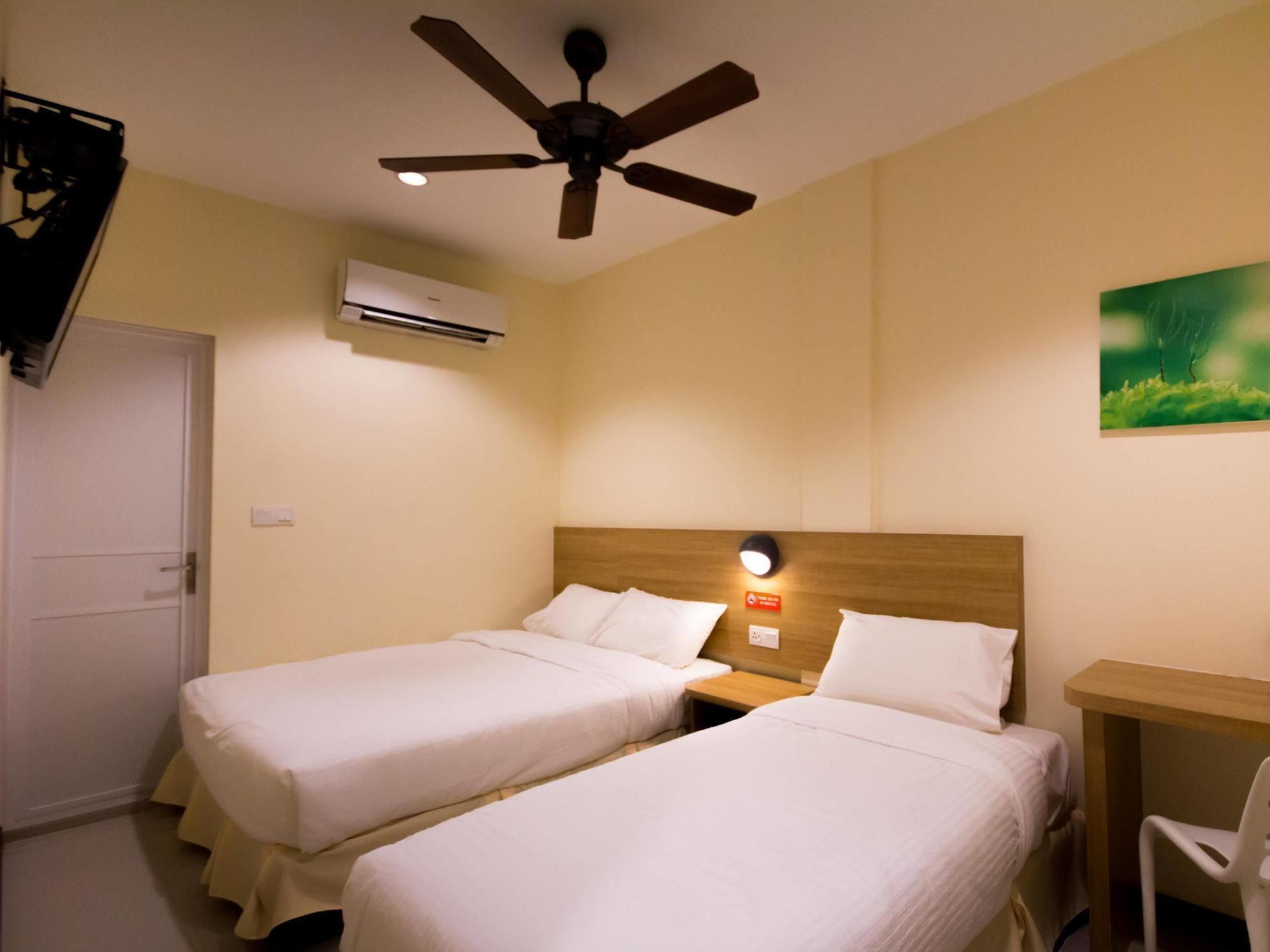 118 Hotel George Town Buitenkant foto